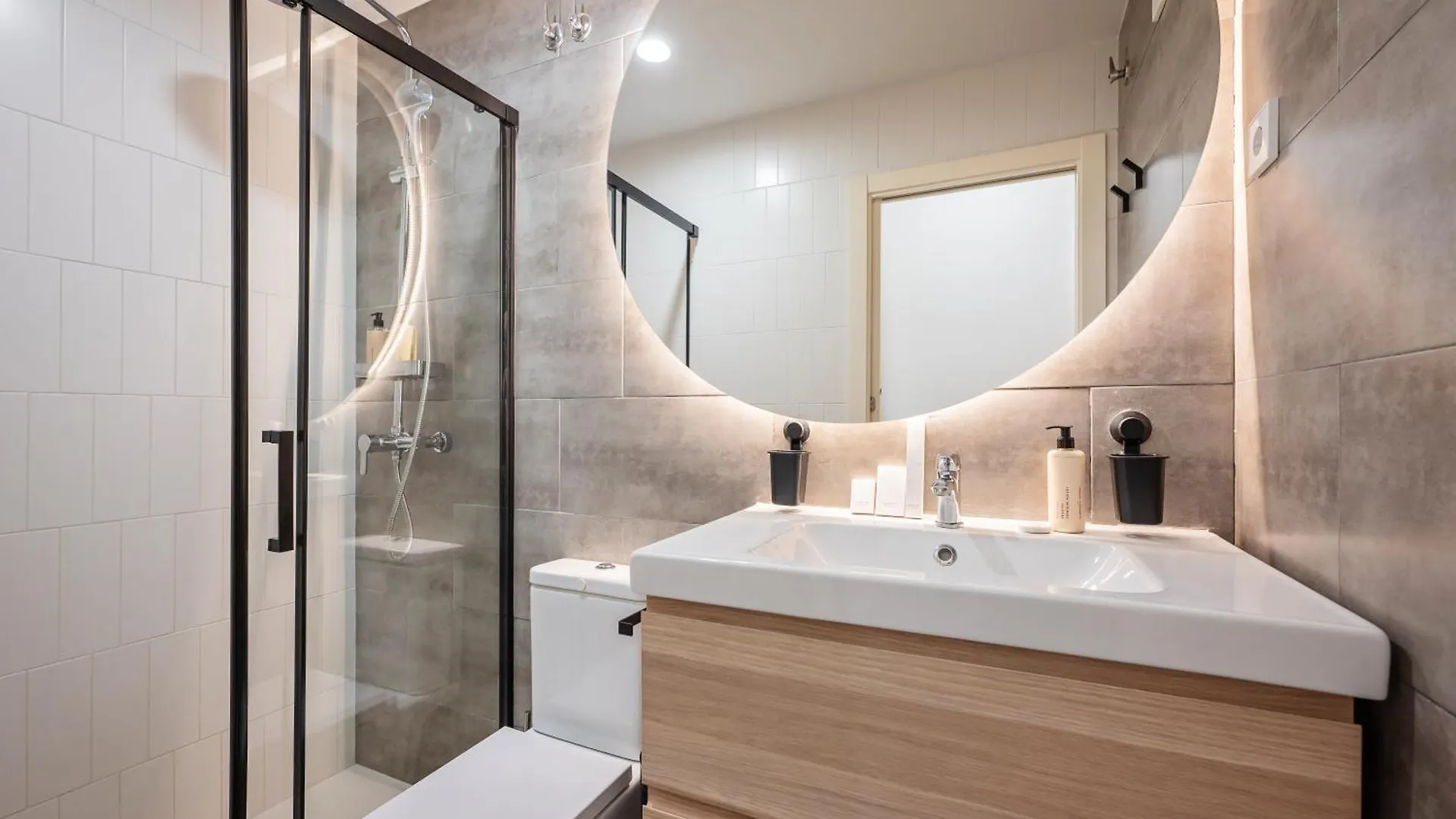 Sweett - Gran Via Apartment Barcelona Spain